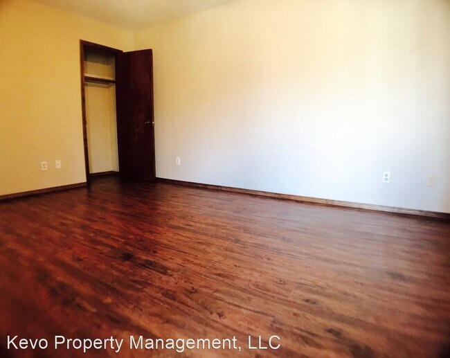 Foto del edificio - 2 br, 1 bath House - 501 S. Greengate Dr.