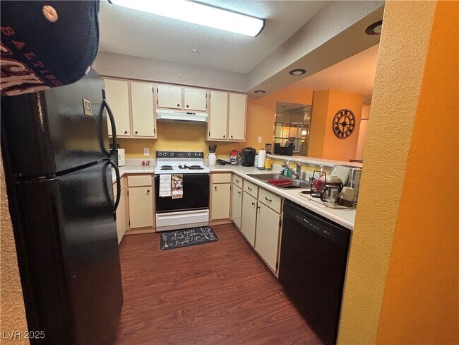 Foto del edificio - 2068 Mesquite Ln