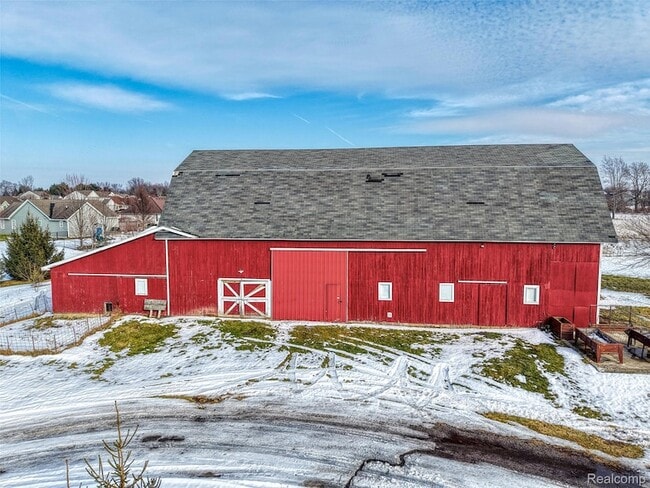 Building Photo - 3342 Oak Grove Rd