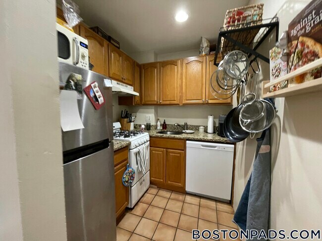 Foto del edificio - 423 Shawmut Ave