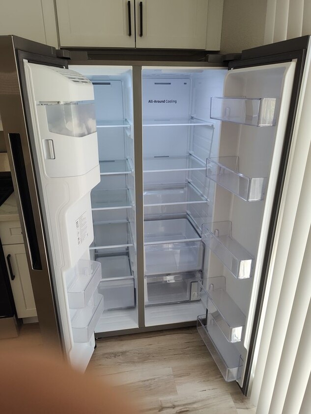 Building Photo - Cozy 3 Bedroom 2 Bathroom with office area