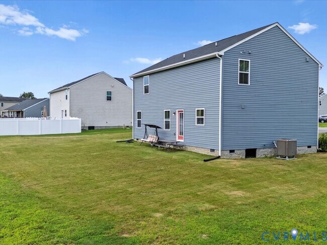 Foto del edificio - 4905 Gerald Dr