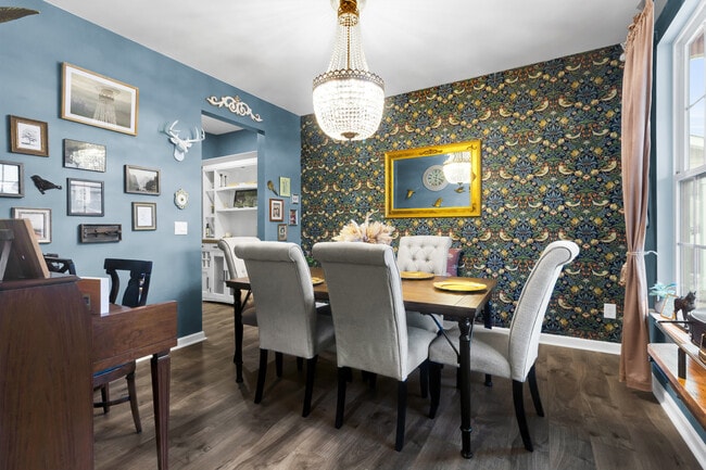 Foto del edificio - 1011 Spivey Cir