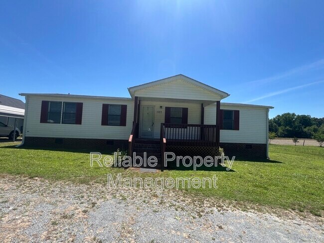 Building Photo - 107 Spring Branch Ln