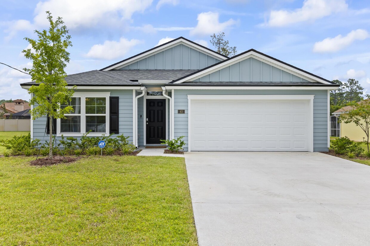 Foto principal - 42 Barrington Dr