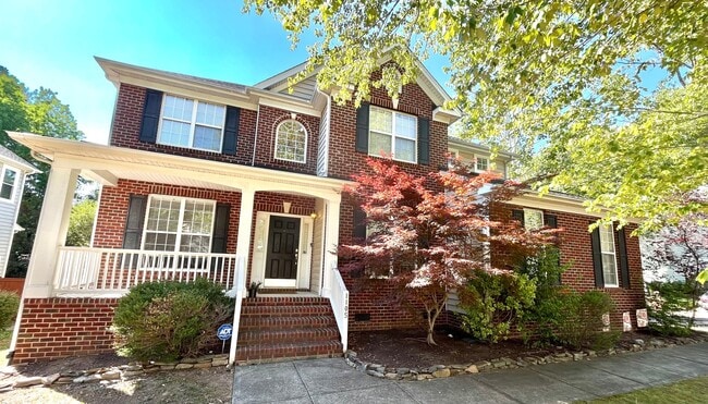 Photo - 1105 Goldenview Ct House