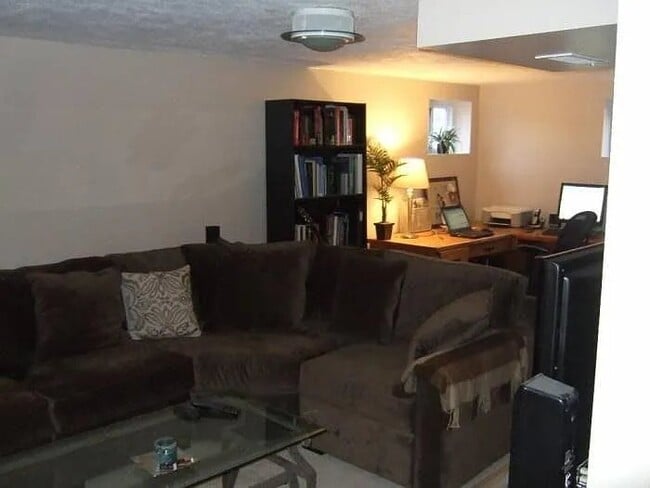 Photo - 3408 Newton St House