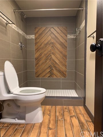 Foto del edificio - 127 Avenida Serra