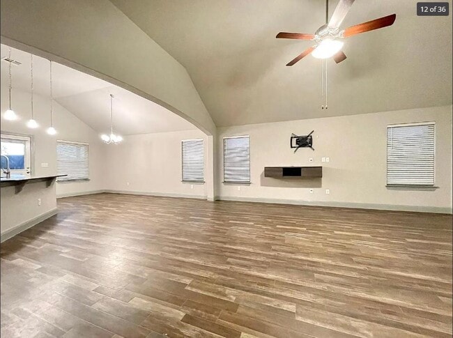 Foto del edificio - 205 Jude Cir