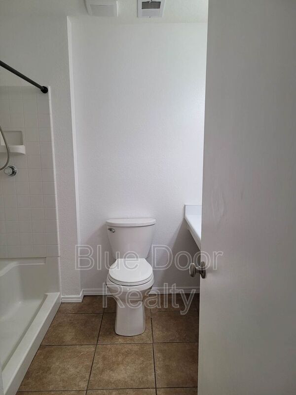 Foto del edificio - 3441 Martin Meadows Dr NE