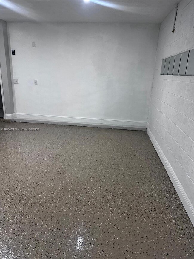 Foto del edificio - 1442 SW Santiago Ave