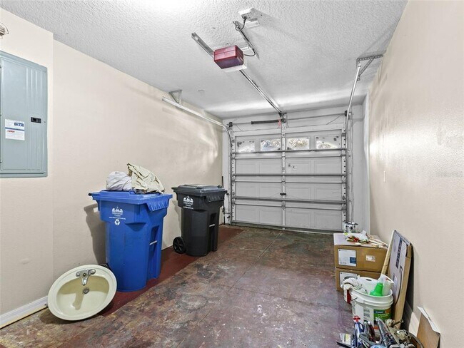 Foto del edificio - 2412 Middleton Grove Dr