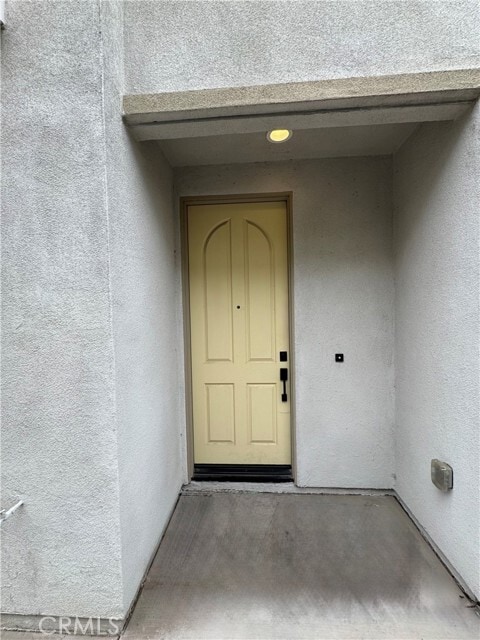 Building Photo - 15936 Ellington Wy
