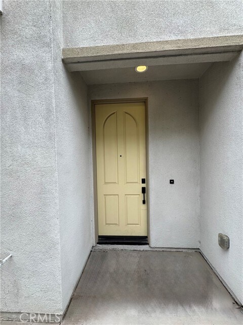 Foto del edificio - 15936 Ellington Wy