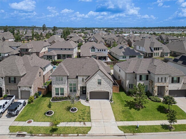 Foto del edificio - 12115 Ballshire Pines Dr