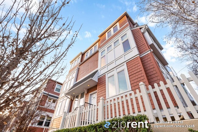 Foto del edificio - 295 Laurel Grove Ln