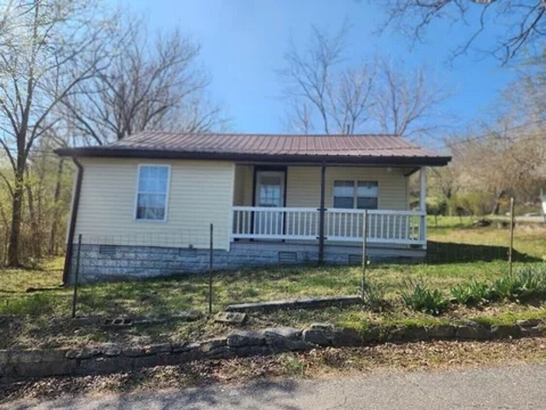 Foto principal - 1 Bed 1 Bath House