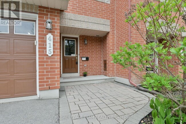Building Photo - 415 Galatina Way