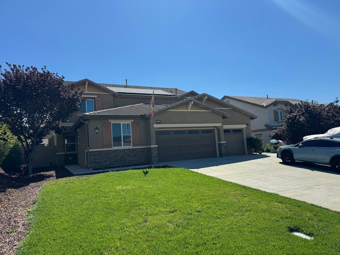 Primary Photo - 36046 Agape Ln