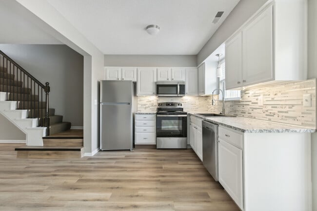 Building Photo - Chestnut Heights