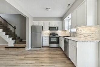 Building Photo - Chestnut Heights