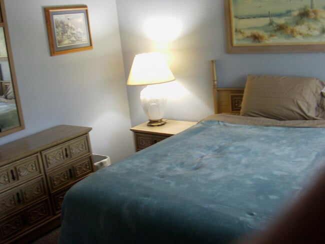 Building Photo - 30911 Bardmoor Dr