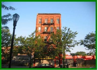 Primary Photo - 137 Alexander Ave