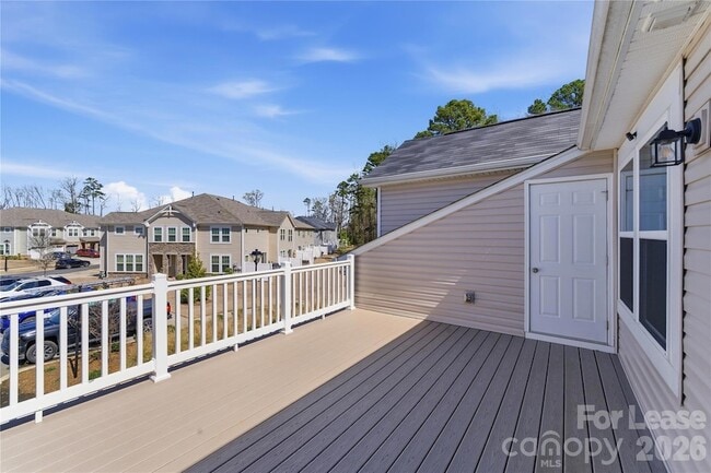 Foto del edificio - 1324 Galloway Rd