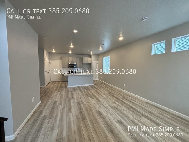 Building Photo - MOVE IN SPECIAL! Brand New 4BR Townhome in...