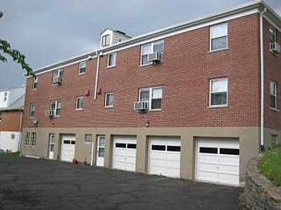 Building Photo - 303 N Fort Thomas Ave