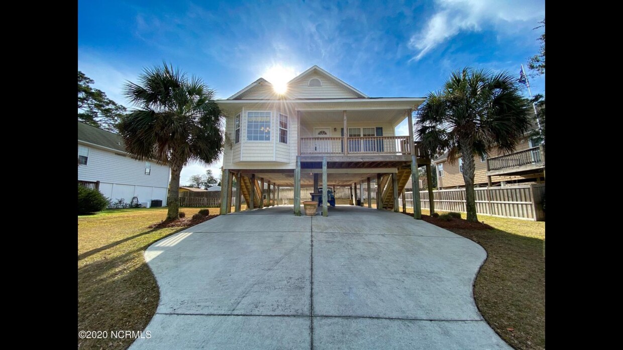 Foto principal - 720 Ocracoke Dr