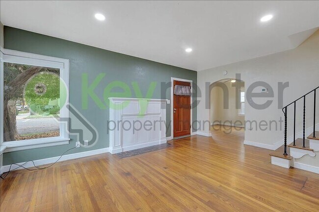 Foto del edificio - 2400 27th St