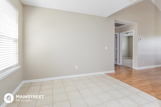 Foto del edificio - 330 Needham Blvd