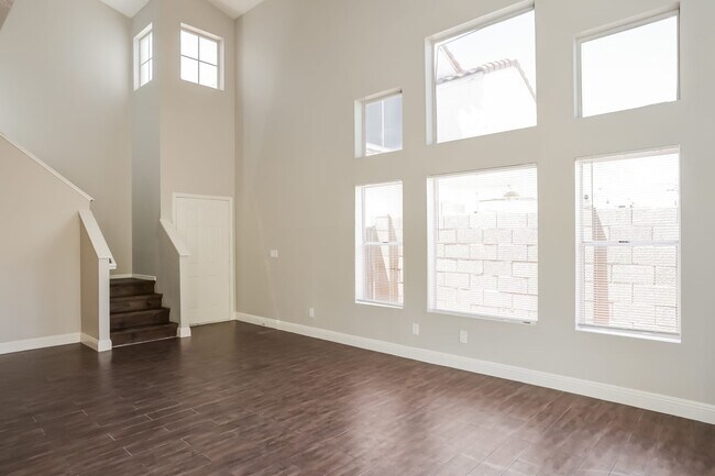 Building Photo - 2354 E Gelding Drive