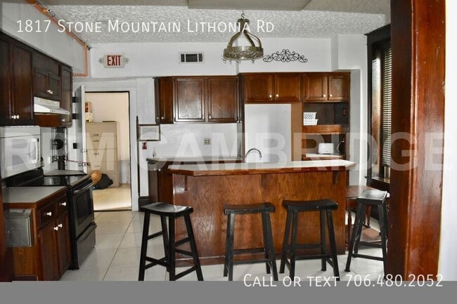 Building Photo - 1817 S Stone Mountain Lithonia Rd