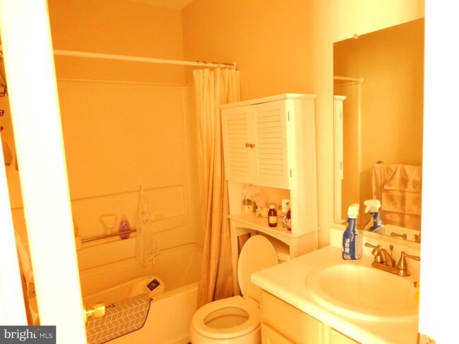 Building Photo - 109 Richards Ln