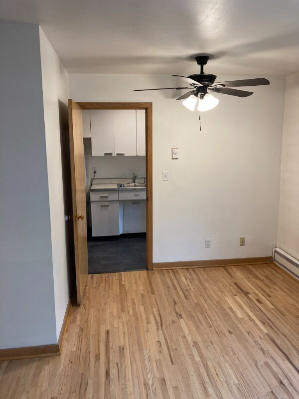 Foto del edificio - 408 6th St SW