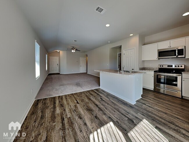 Foto del edificio - 12384 Waterbury Dr