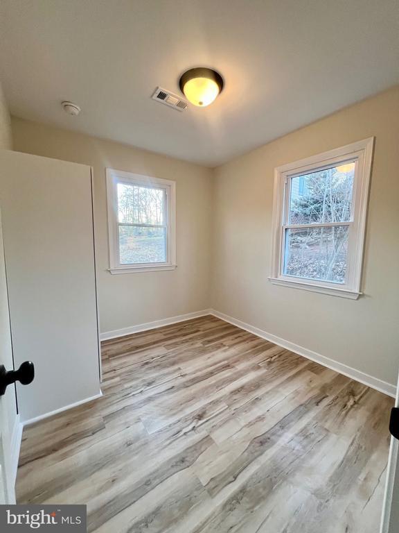 Foto del edificio - 3606 Lakeview Pkwy