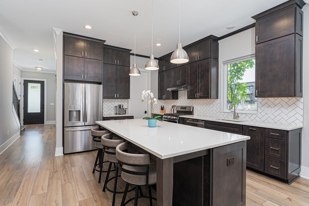 Foto principal - 1185 Perry St