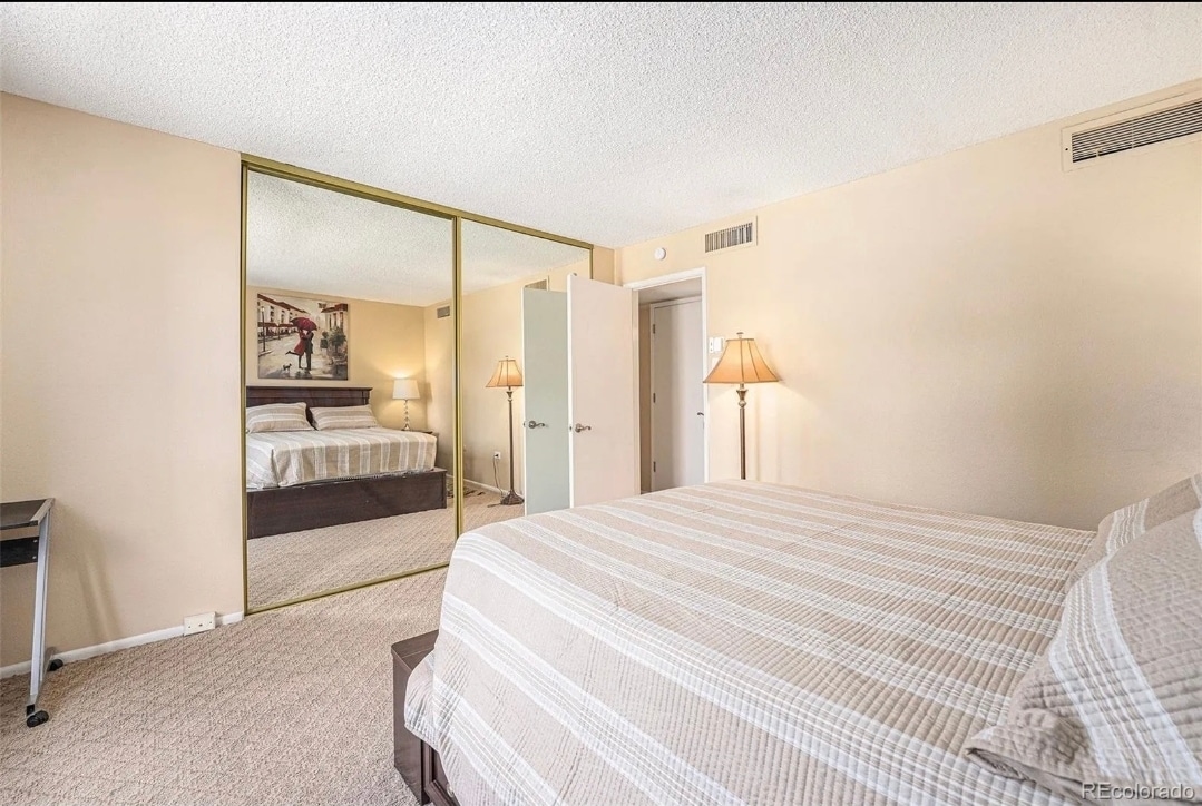 Building Photo - 1020 15th St