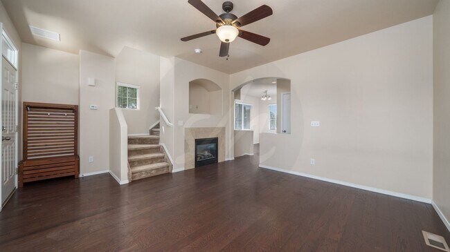 Building Photo - 6203 Cedar Pk Grv