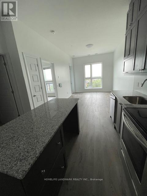 Photo du bâtiment - 411-495 DUNDAS St