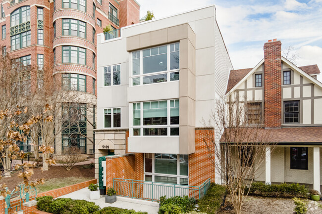5109 Connecticut Ave NW - The Collection on Connecticut Ave