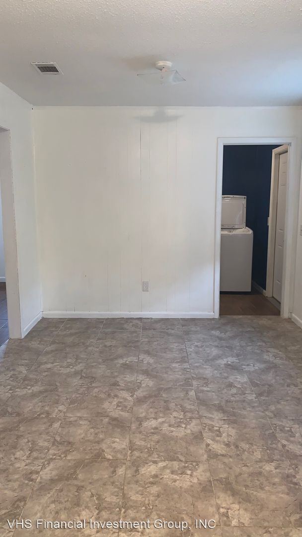 Building Photo - 3 br, 2 bath House - 120 Glenn Bryant