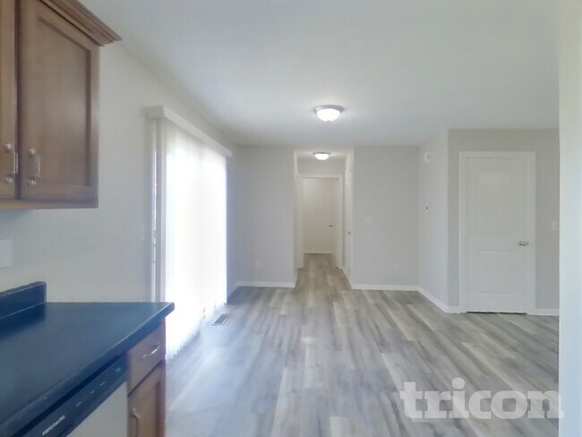 Foto del edificio - 106 Sunburst Cir