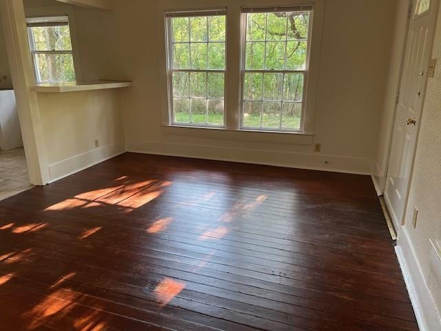Foto del edificio - 2951 Elm Grove Ln