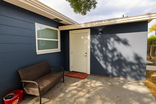 Photo - 3205 E Frierson Ave Apartment