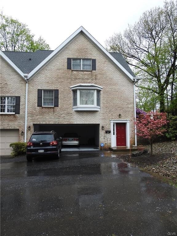 Primary Photo - 1436 Calypso Ave