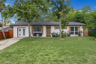 Building Photo - 5206 Emerald Forest Dr